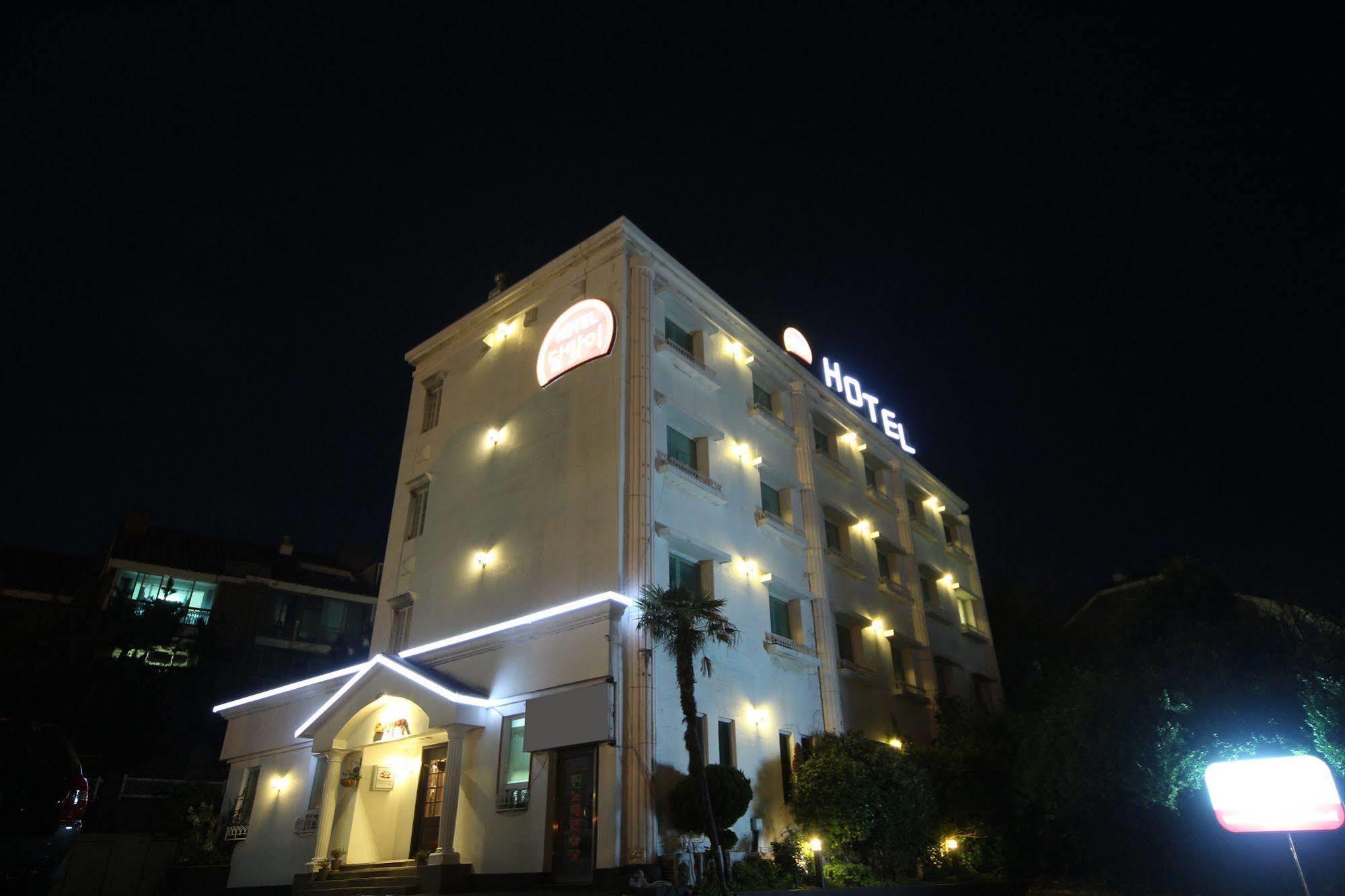 Busan Dalmaji Hotel Exterior foto